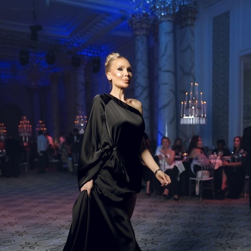 Laura Svagzdyte The Globe Gala da “İlin İnnovativ Life & Neuro Kouçu” mükafatına layiq görüldü.
