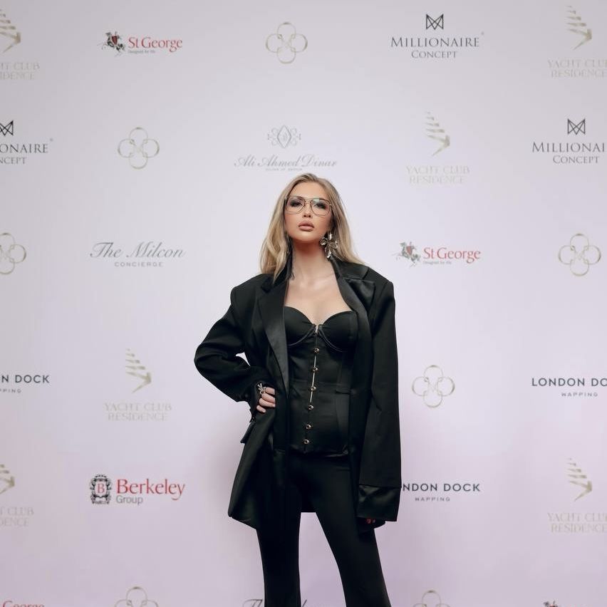 Anastasiya Kazantseva Bakıda keçirilən “The Globe Gala”da “İlin Məşhur Müğənnisi” seçildi.