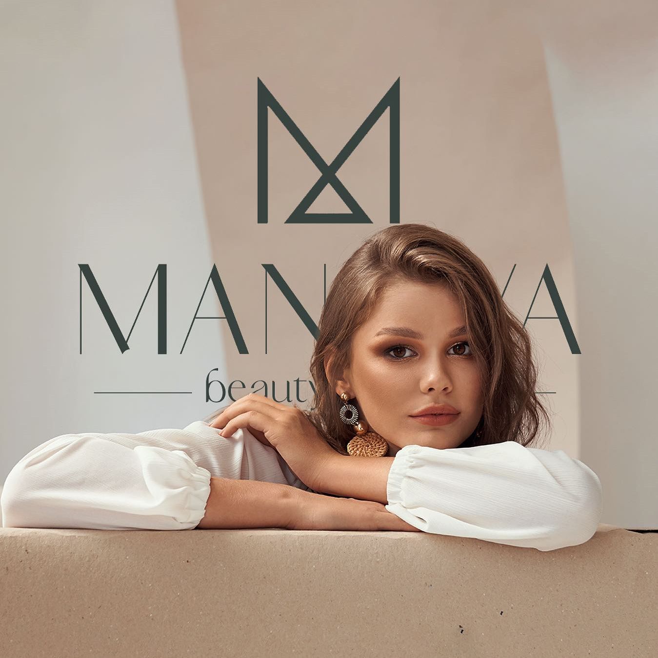 Manova Beauty Studio: A Luxurious Haven for Beauty Aficionados